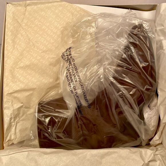 Marc Fisher Brown Vegan Suede Ankle Boots Size 8 NIB - Picture 5 of 6